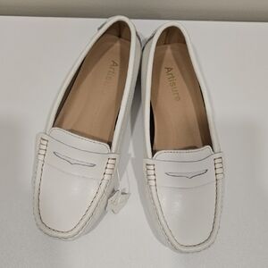 artis Women's Elegant White Loafers